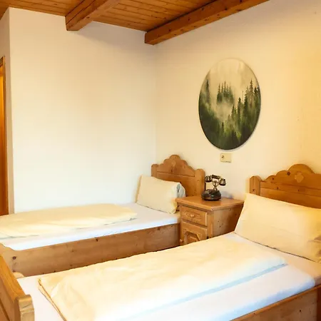 Hotel Gruener Baum Kulsheim